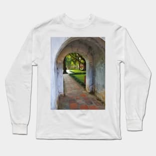 Archway in the Temple of Literature, Hanoi Long Sleeve T-Shirt